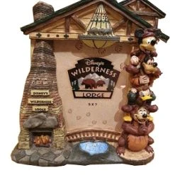 Disney Photo Frame - Wilderness Lodge Resort - Totem Mickey And Friends